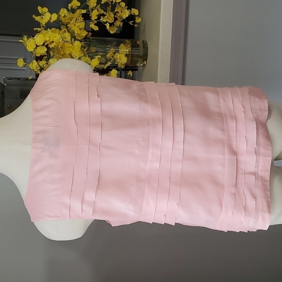 TALBOTS, tank top style lightweight pink top. Flower and layer look. Size 10P. - Picture 7 of 11